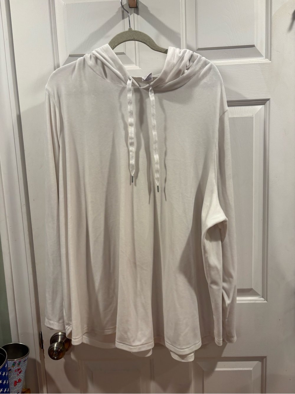 Lane Bryant 26/28 White Hooded Long-Sleeve Velour Top